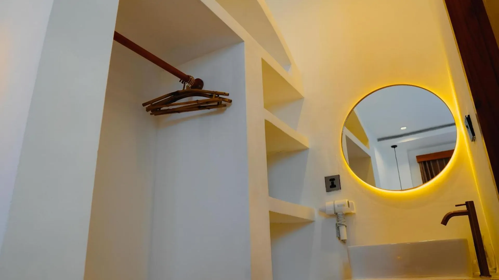 La Rylin Villa Kuta Lombok
